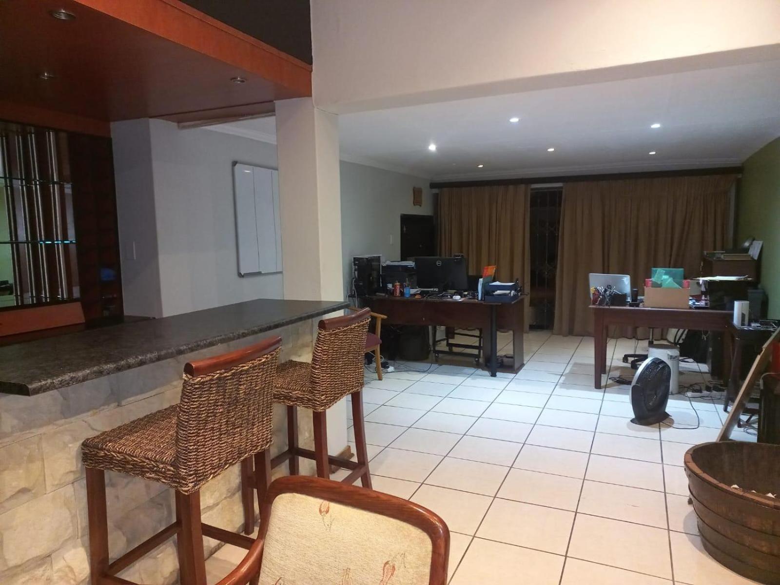 Anri Guesthouse Bloemfontein Exterior photo